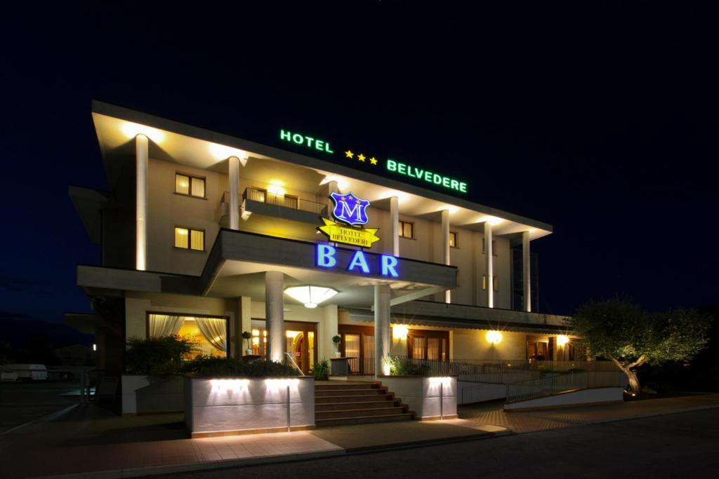 Albergo Ristorante Belvedere 코드로이포 외부 사진